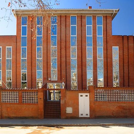 Hostal Xarau Cerdanyola del Valles Zimmer foto